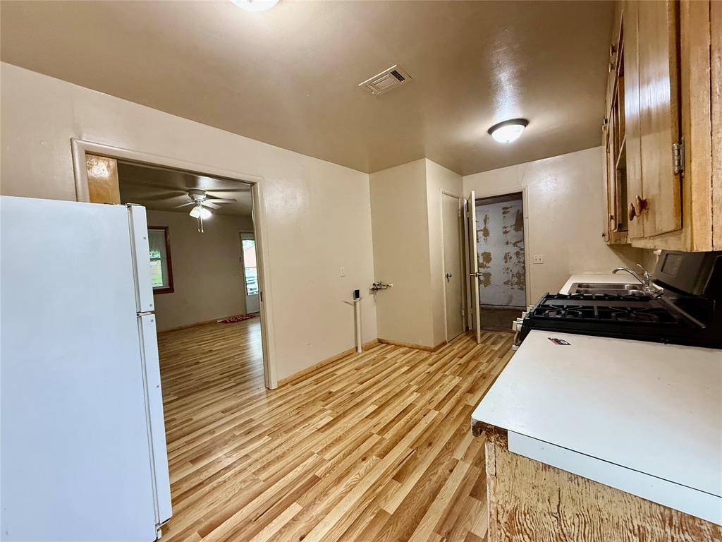 308 S Magnolia AVE, Erick, OK 73645