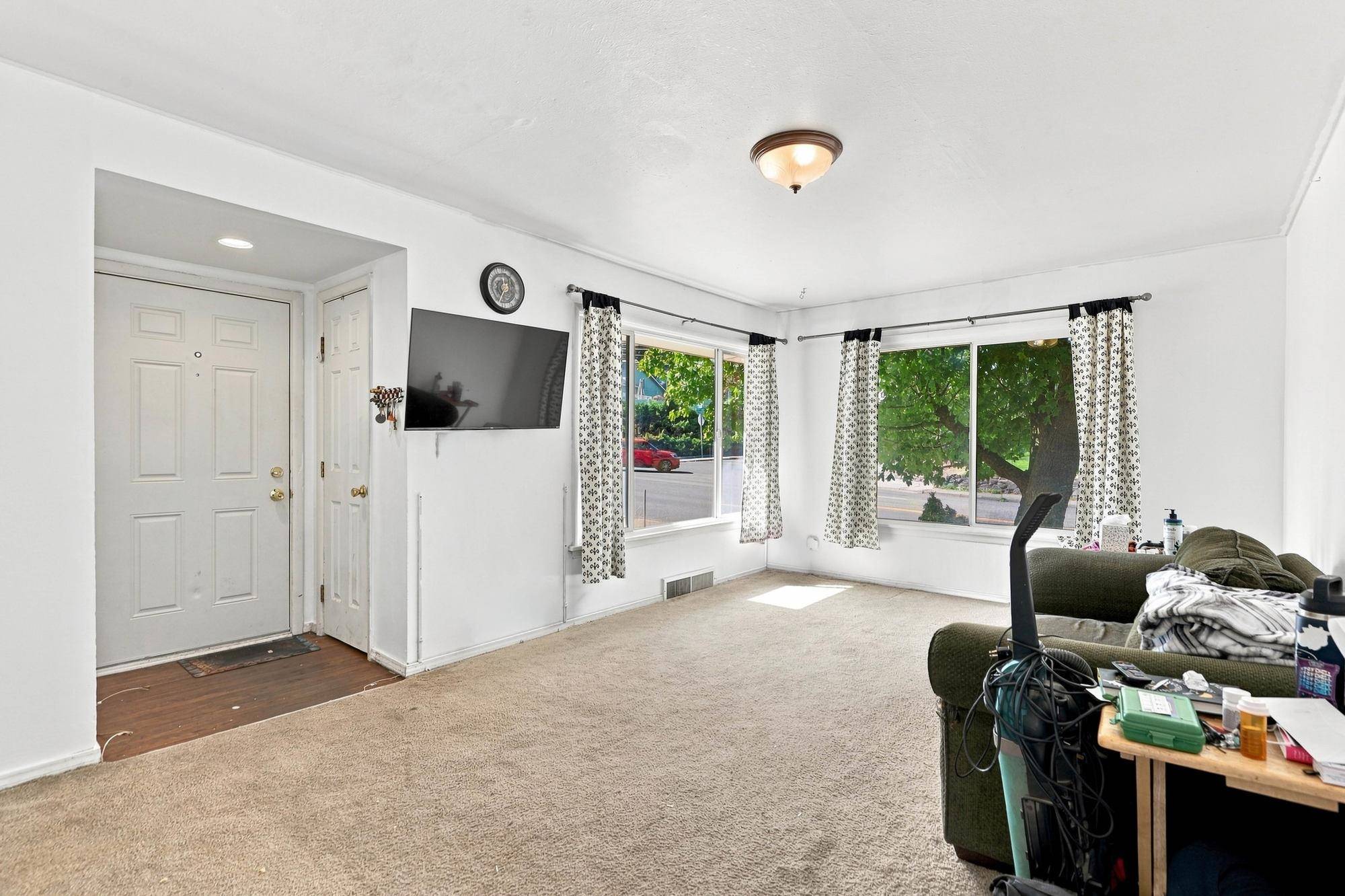 3203 E 19th Ave, Spokane, WA 99223