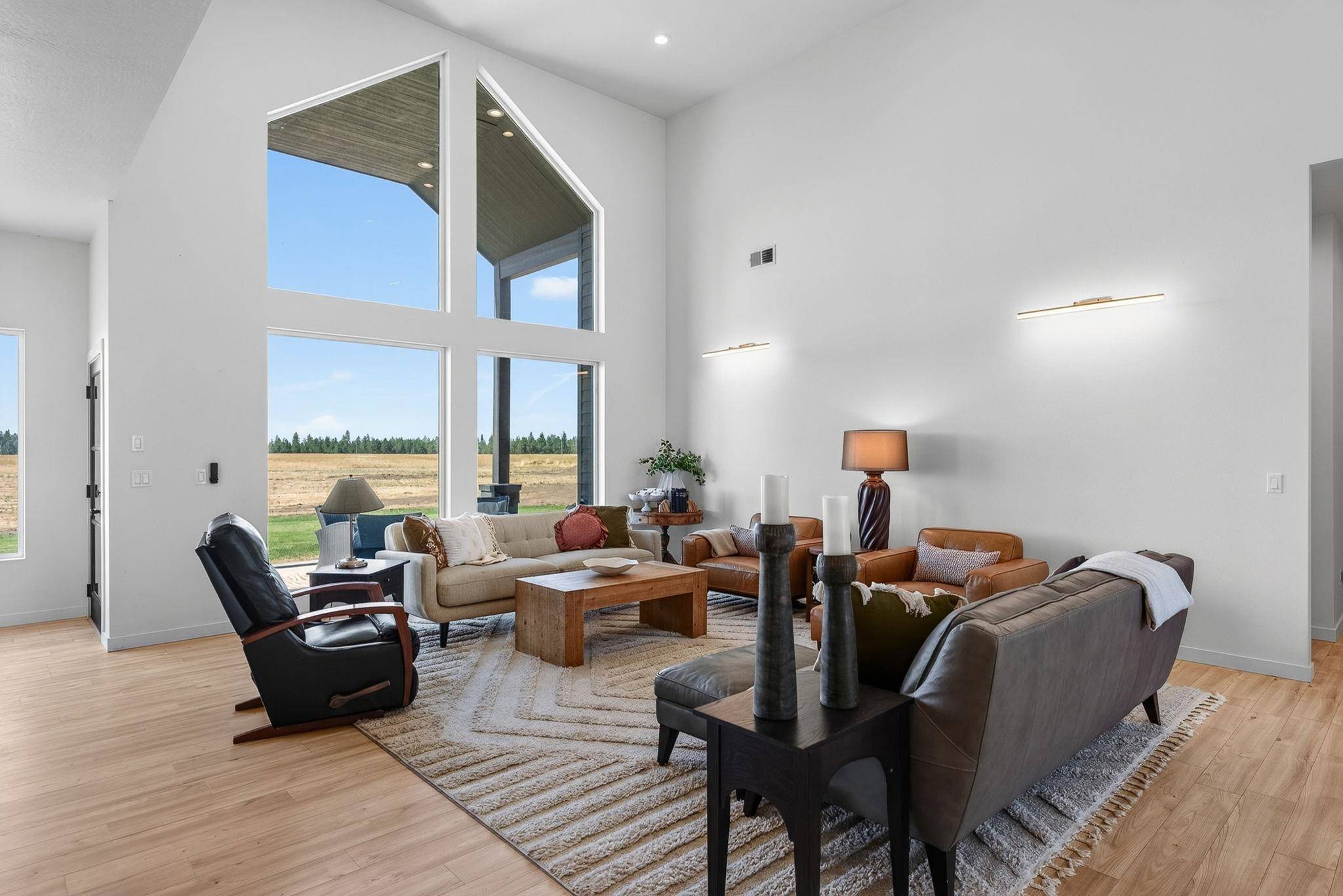 3772 S Brooks Rd, Medical Lake, WA 99022