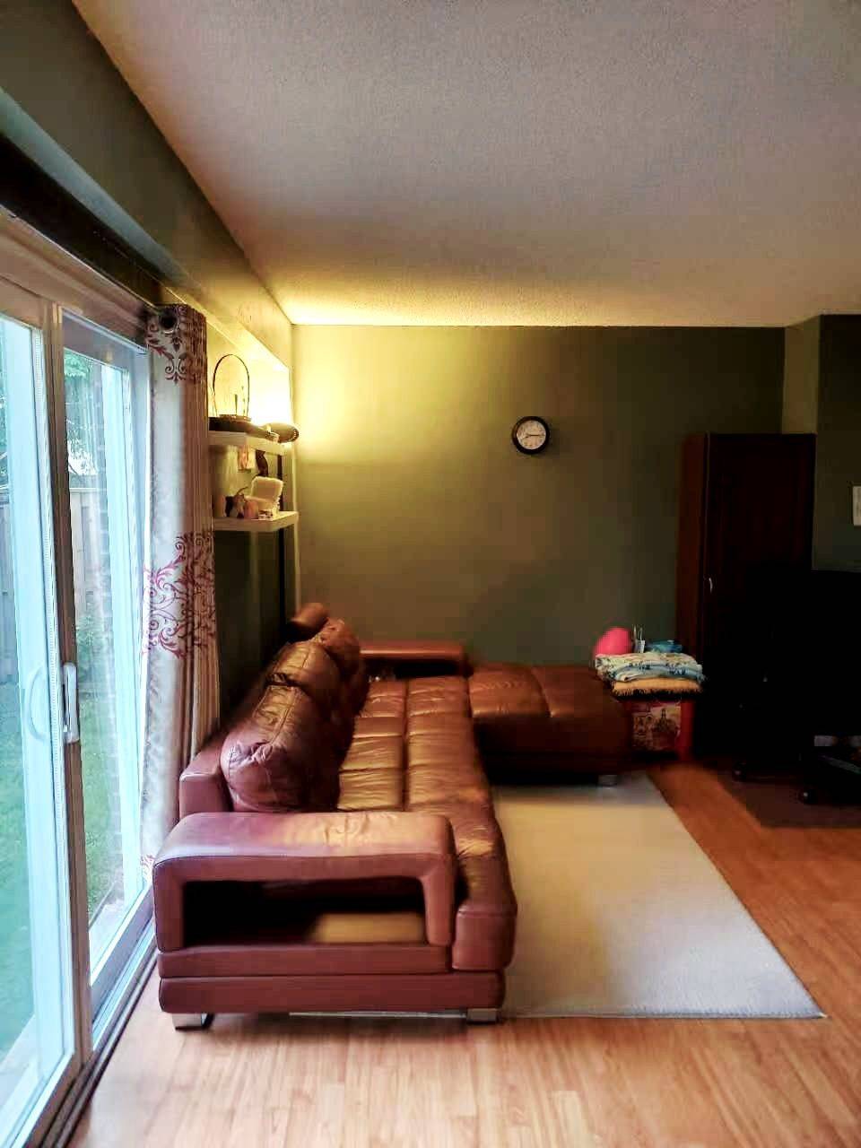1180 Mississauga Valley BLVD #100, Mississauga, ON L5A 3M9