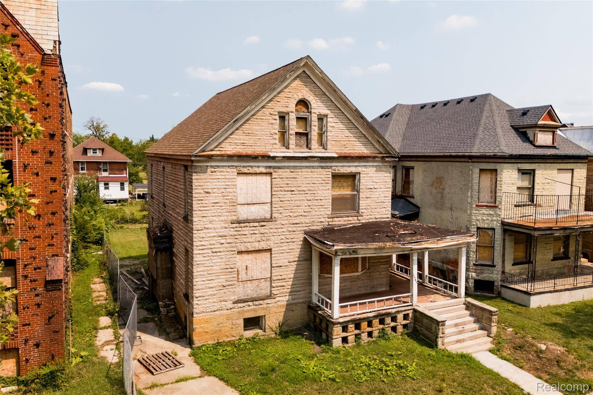 1582 Cadillac BLVD, Detroit, MI 48214
