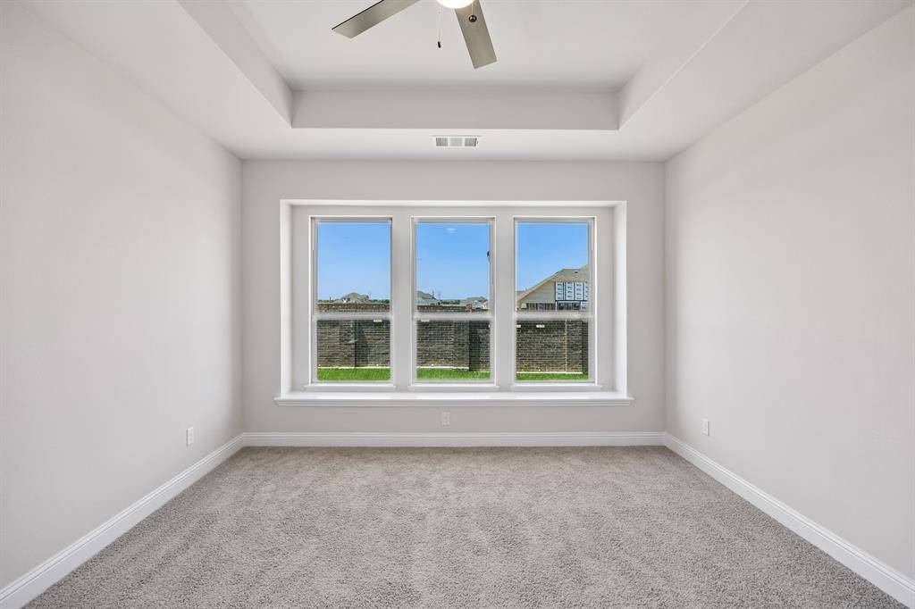 7701 Sheaves Trail, Joshua, TX 76058