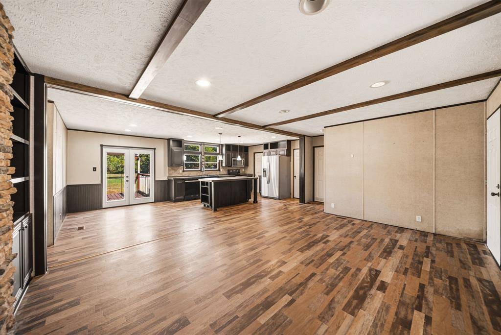 247 Chapel Hill Lane, Waxahachie, TX 75165