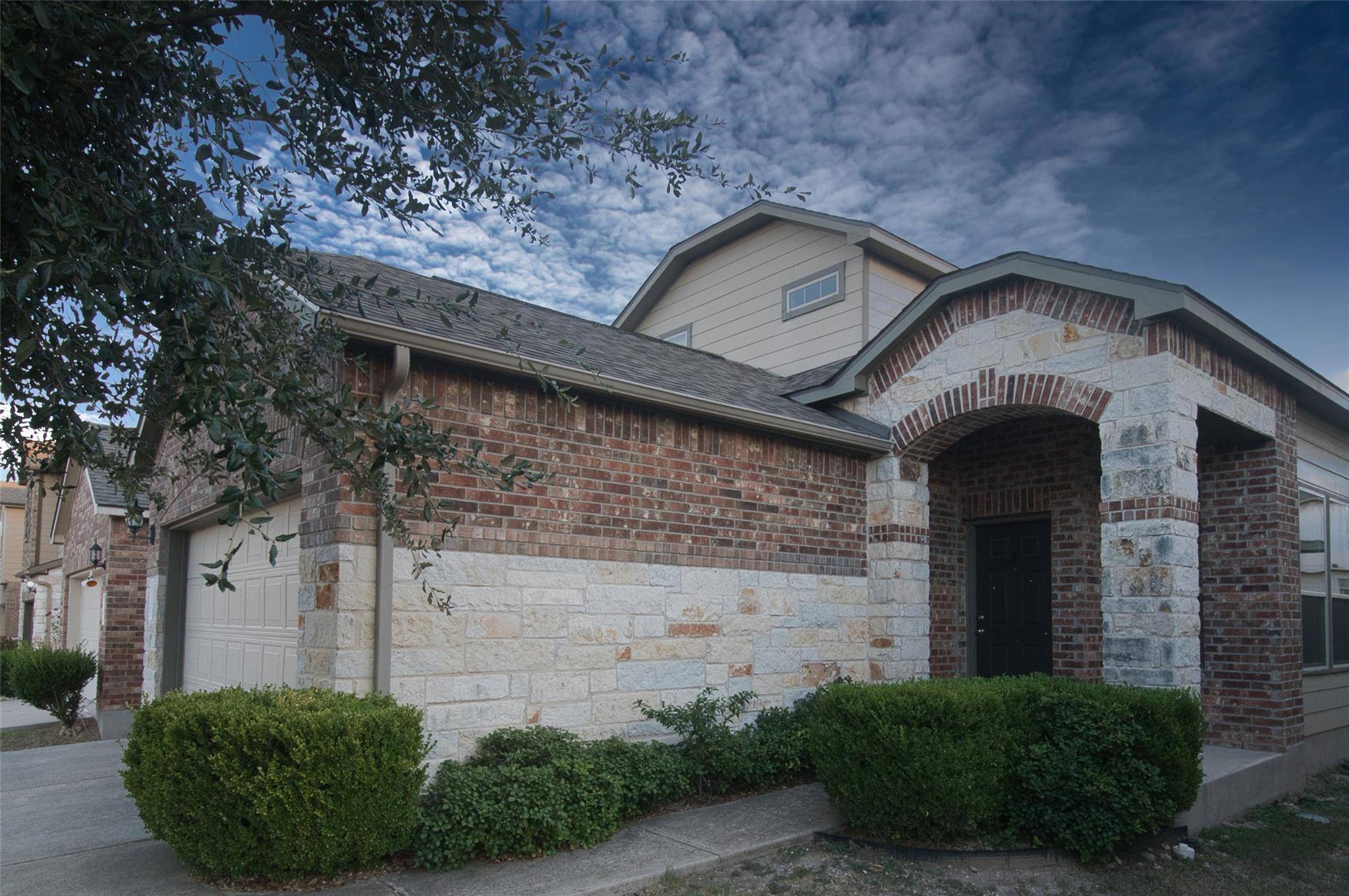 3913 Dover Ferry XING, Austin, TX 78728