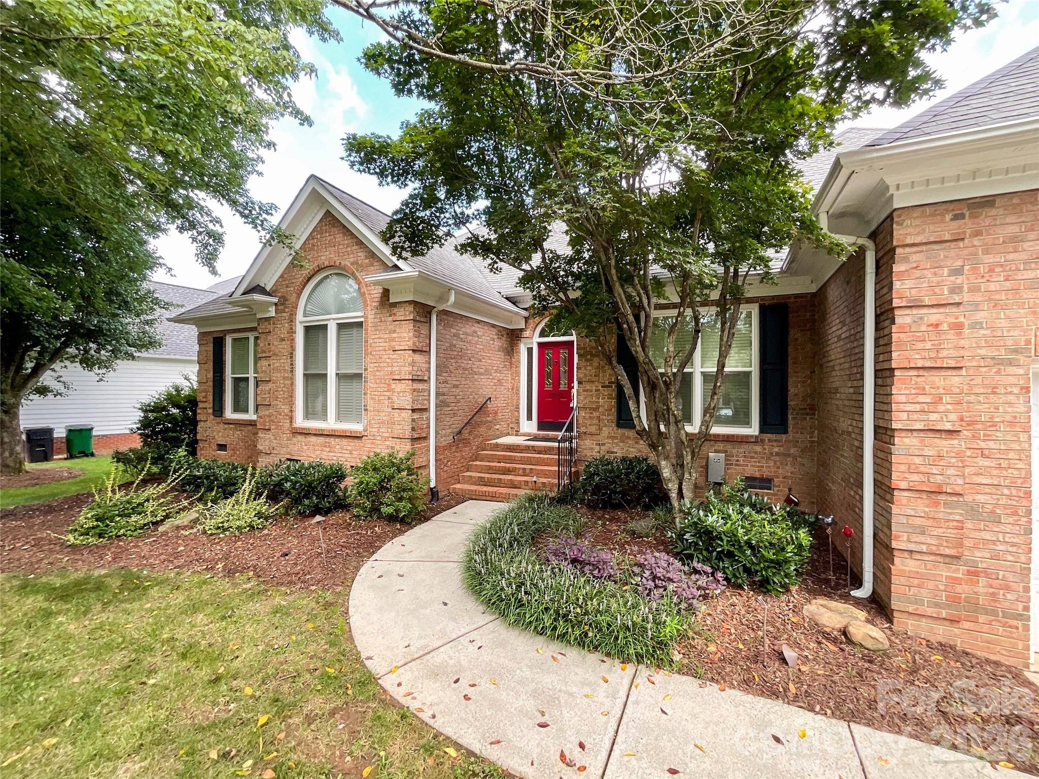 7000 Royce CT, Charlotte, NC 28277
