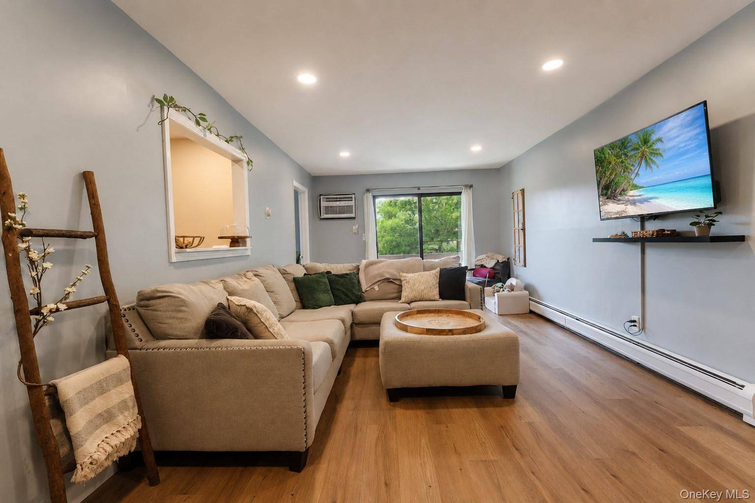 119 Country Club LN, Pomona, NY 10970