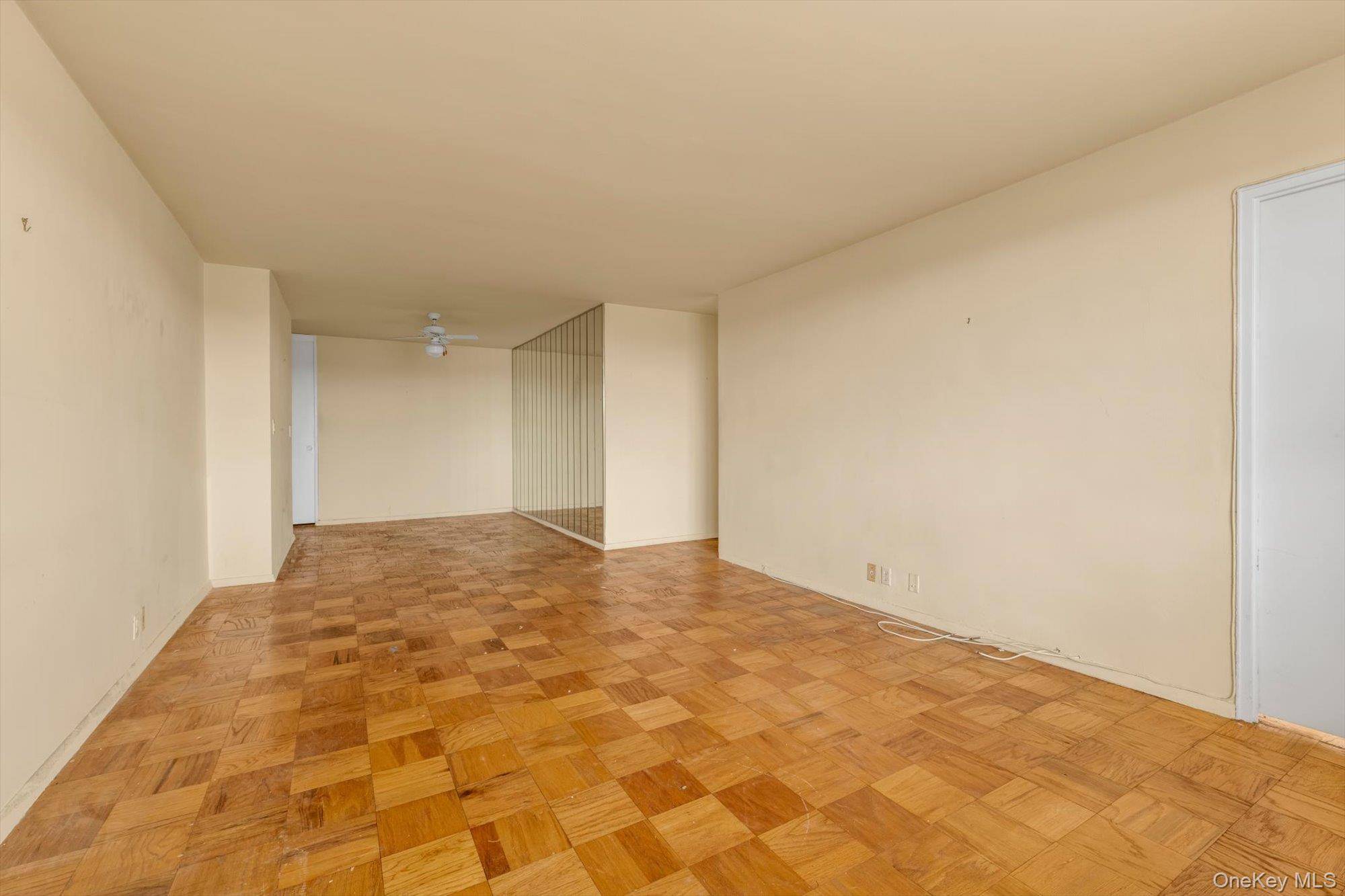 70-25 Yellowstone BLVD #14H, Forest Hills, NY 11375