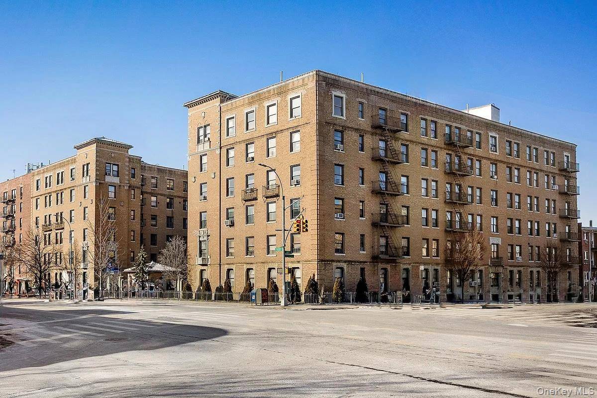148-09 Northern BLVD #5K, Flushing, NY 11354