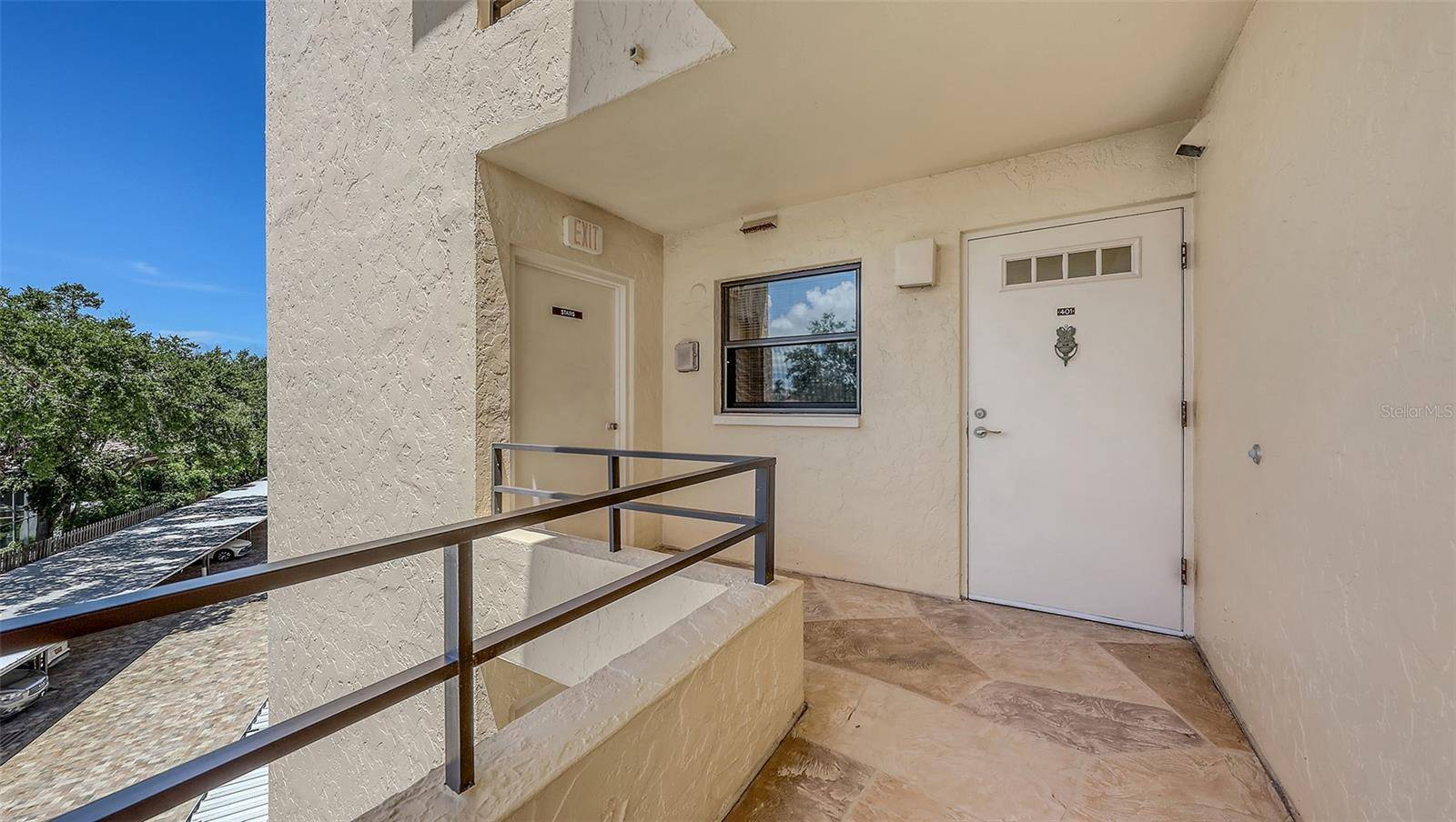 8779 MIDNIGHT PASS RD #401H, Sarasota, FL 34242