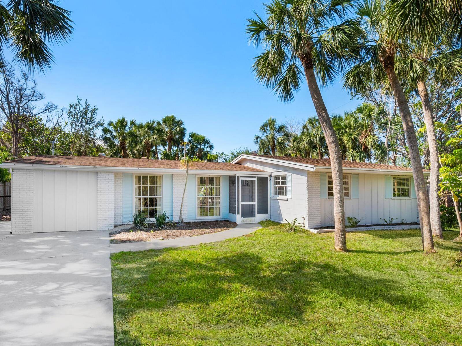 734 CANAL RD, Sarasota, FL 34242