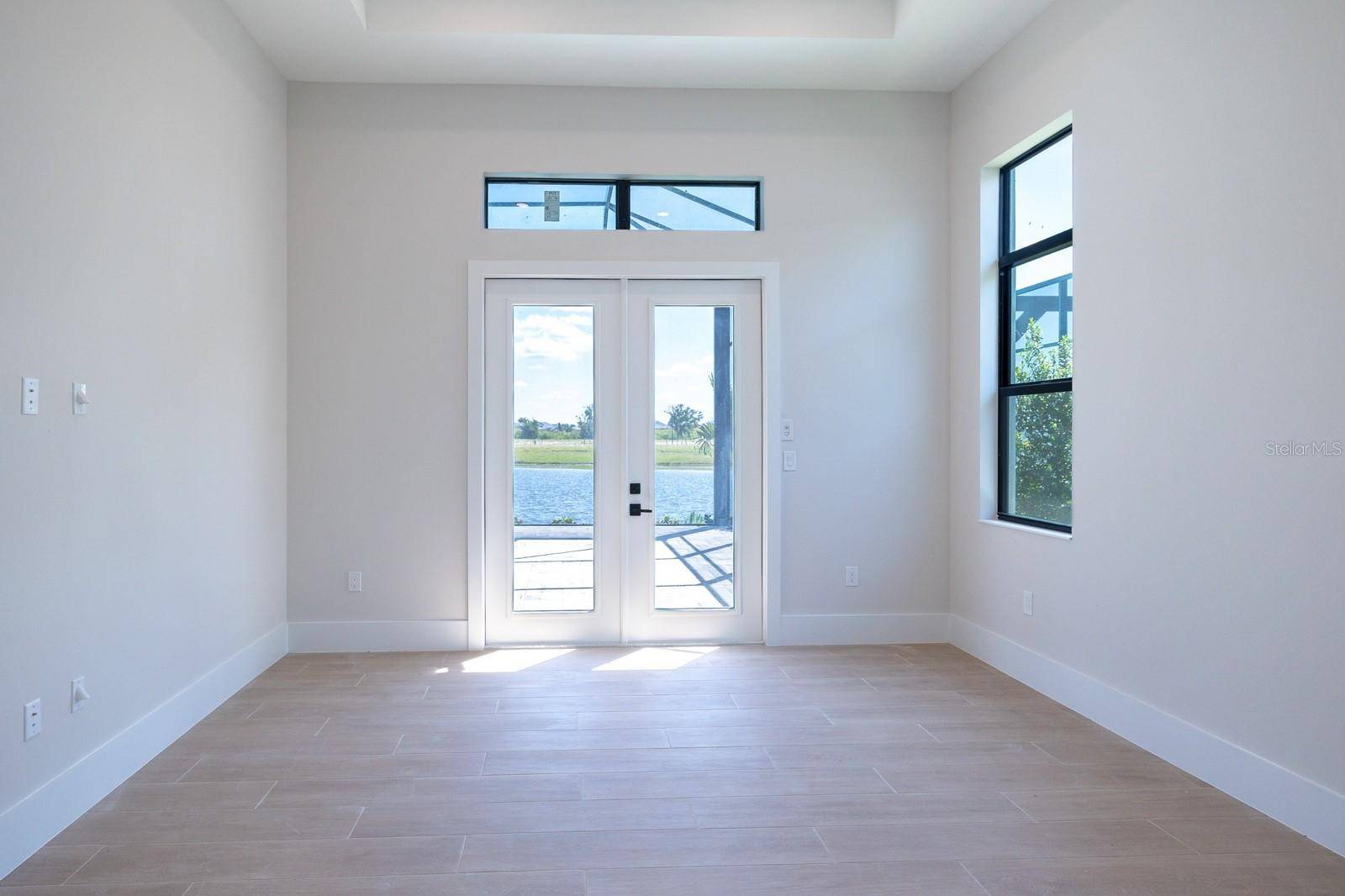 312 BLUE PEARL CT., Sarasota, FL 34240