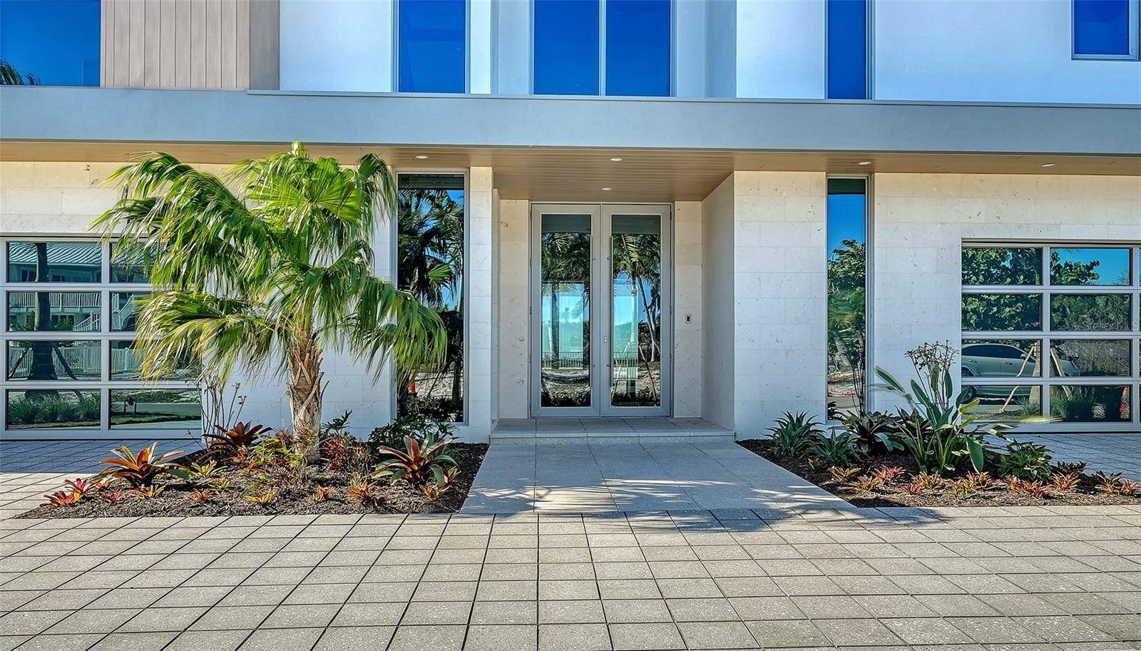 6489 GULFSIDE RD, Longboat Key, FL 34228