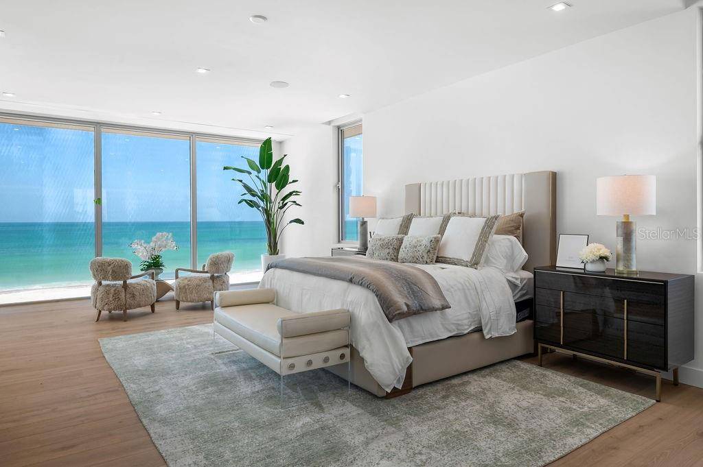 6489 GULFSIDE RD, Longboat Key, FL 34228