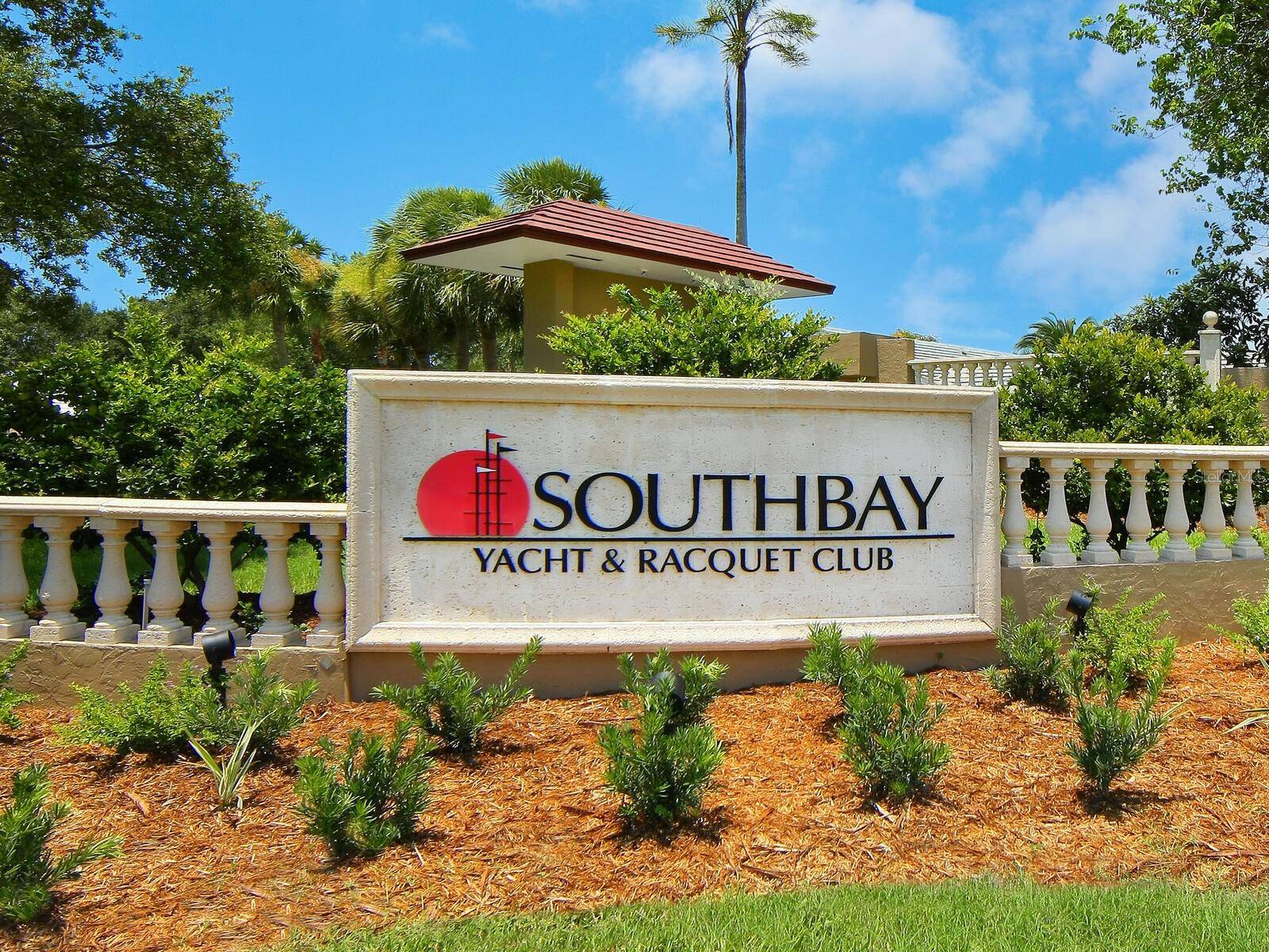 1355 SOUTHBAY DR, Osprey, FL 34229