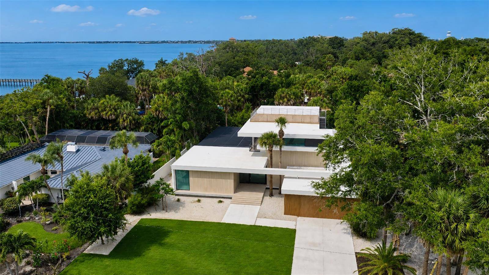 359 N SHORE DR, Sarasota, FL 34234