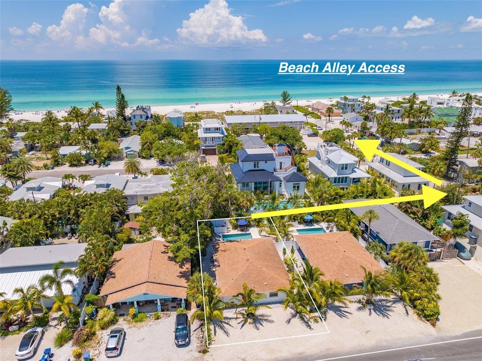 3014 GULF DR, Holmes Beach, FL 34217