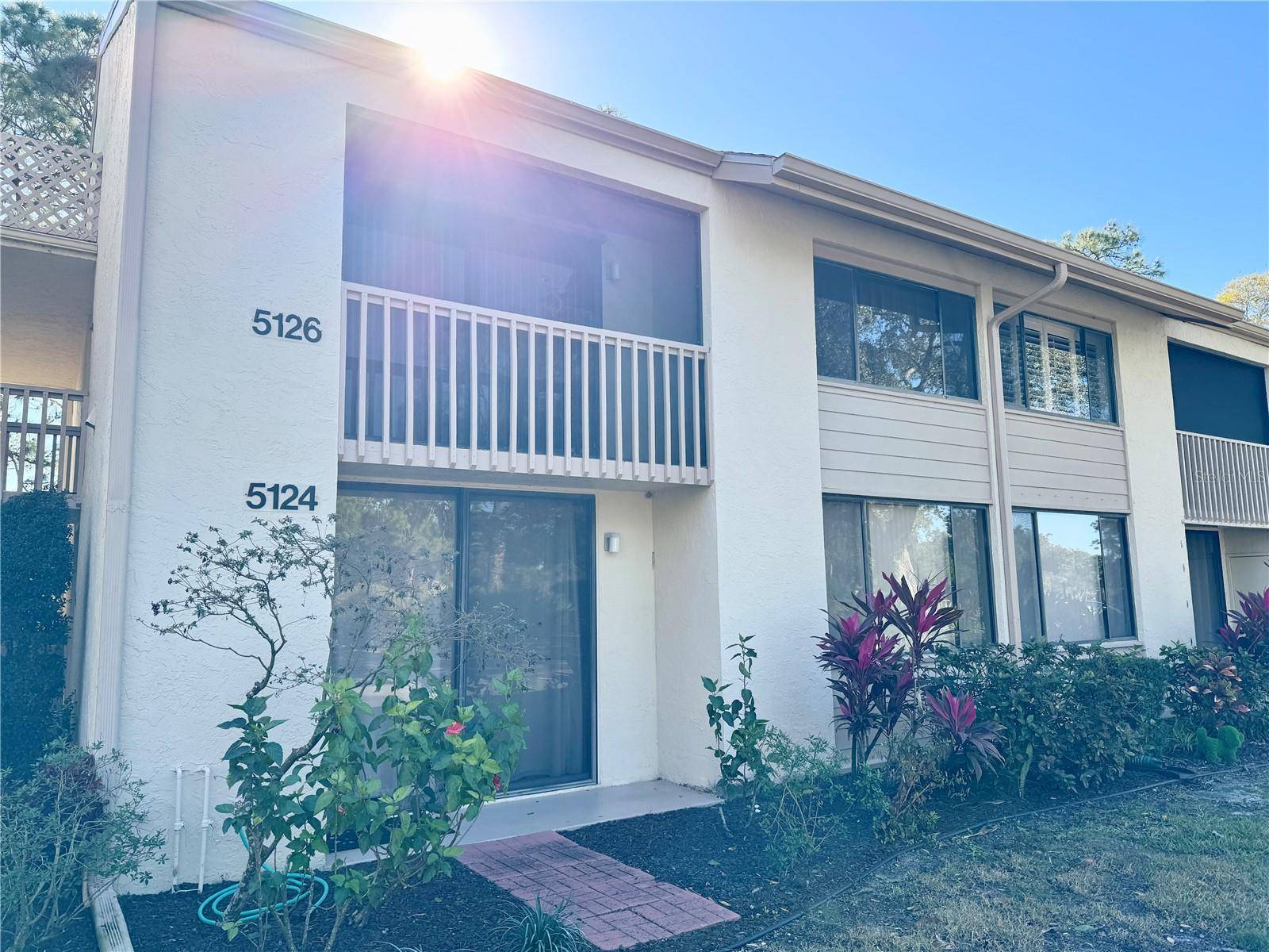 5124 HARPERS CROFT #7, Sarasota, FL 34235
