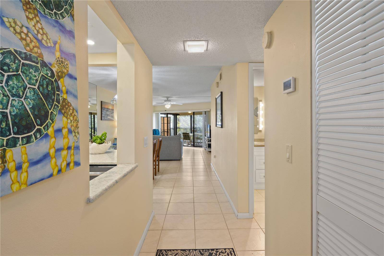 5608 GULF DR #104, Holmes Beach, FL 34217