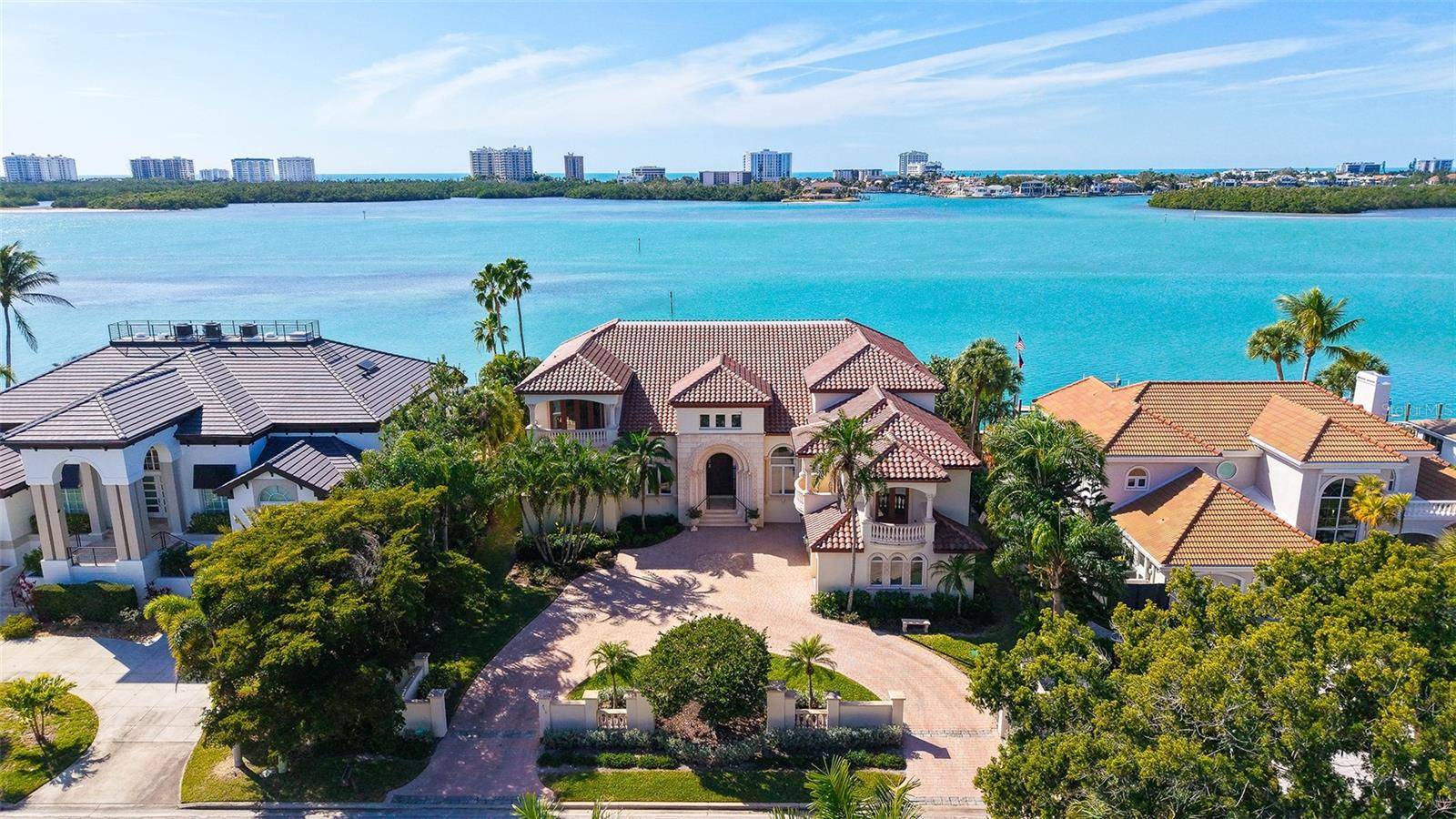 570 S SPOONBILL DR, Sarasota, FL 34236