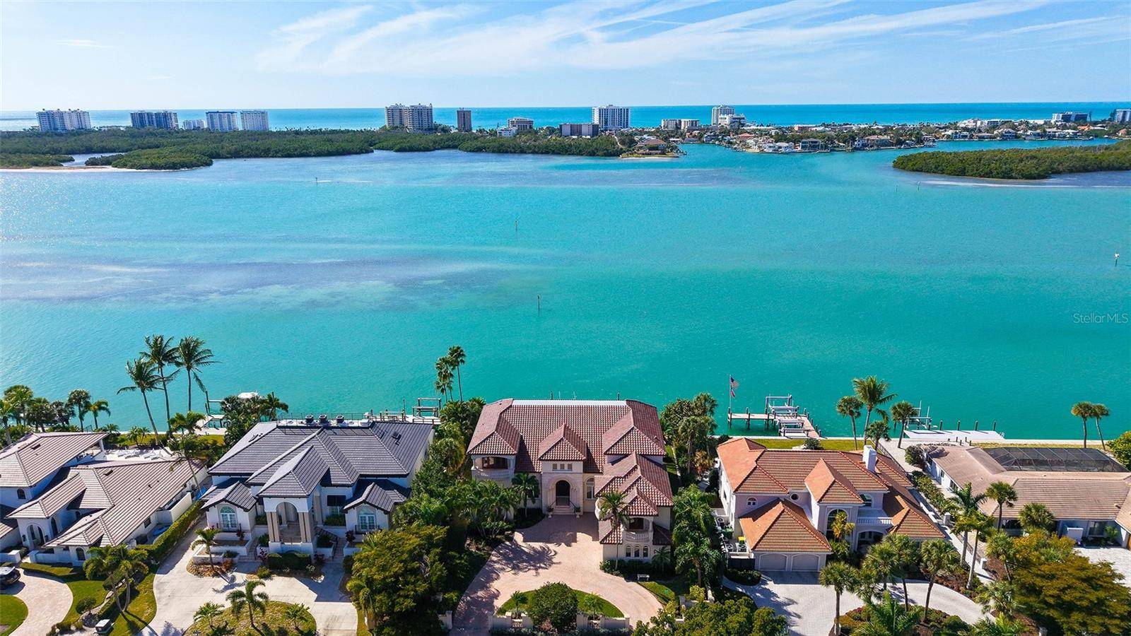 570 S SPOONBILL DR, Sarasota, FL 34236