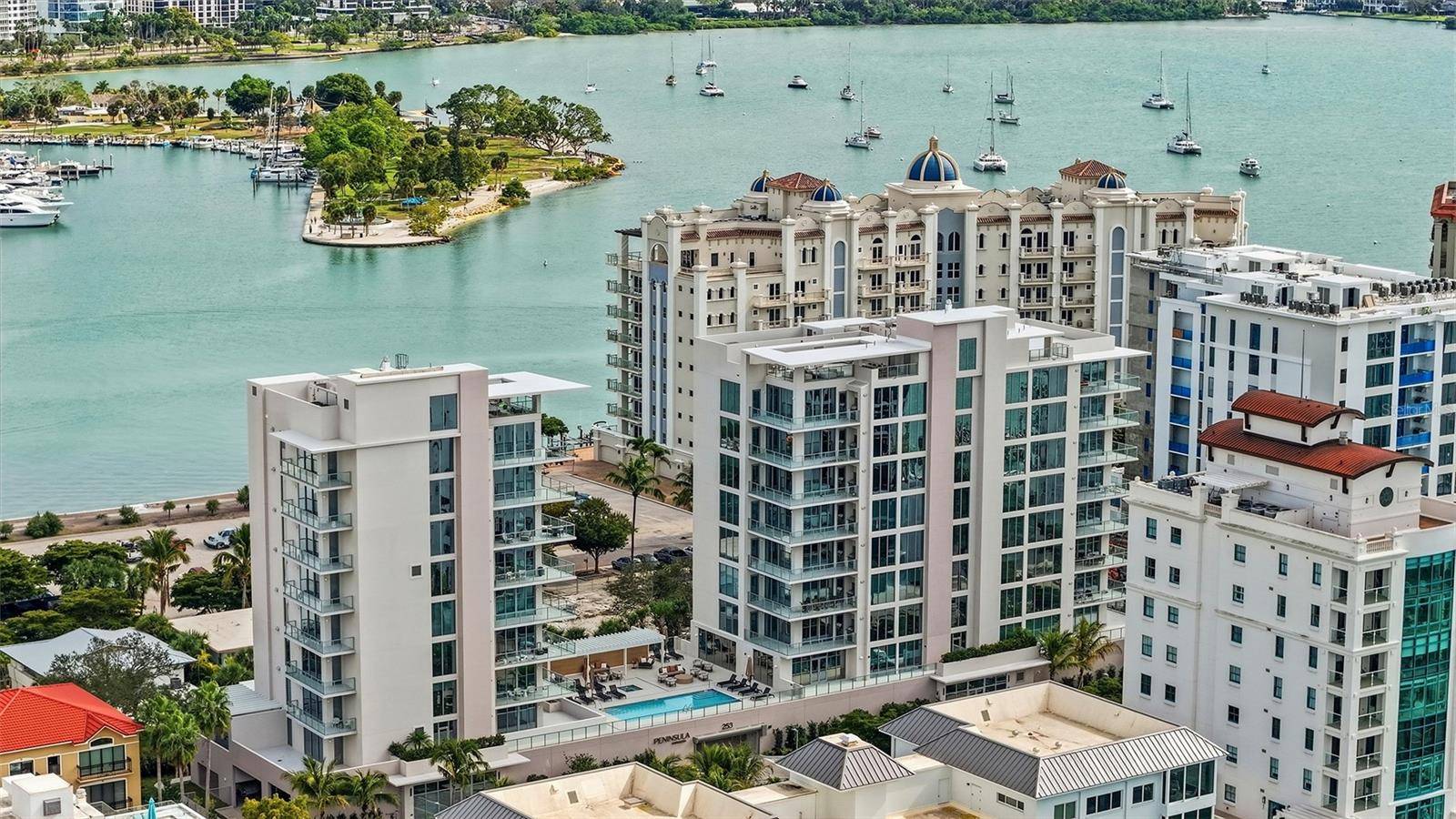 253 GOLDEN GATE PT #701, Sarasota, FL 34236