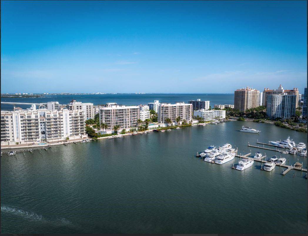 550 GOLDEN GATE POINT #503, Sarasota, FL 34236