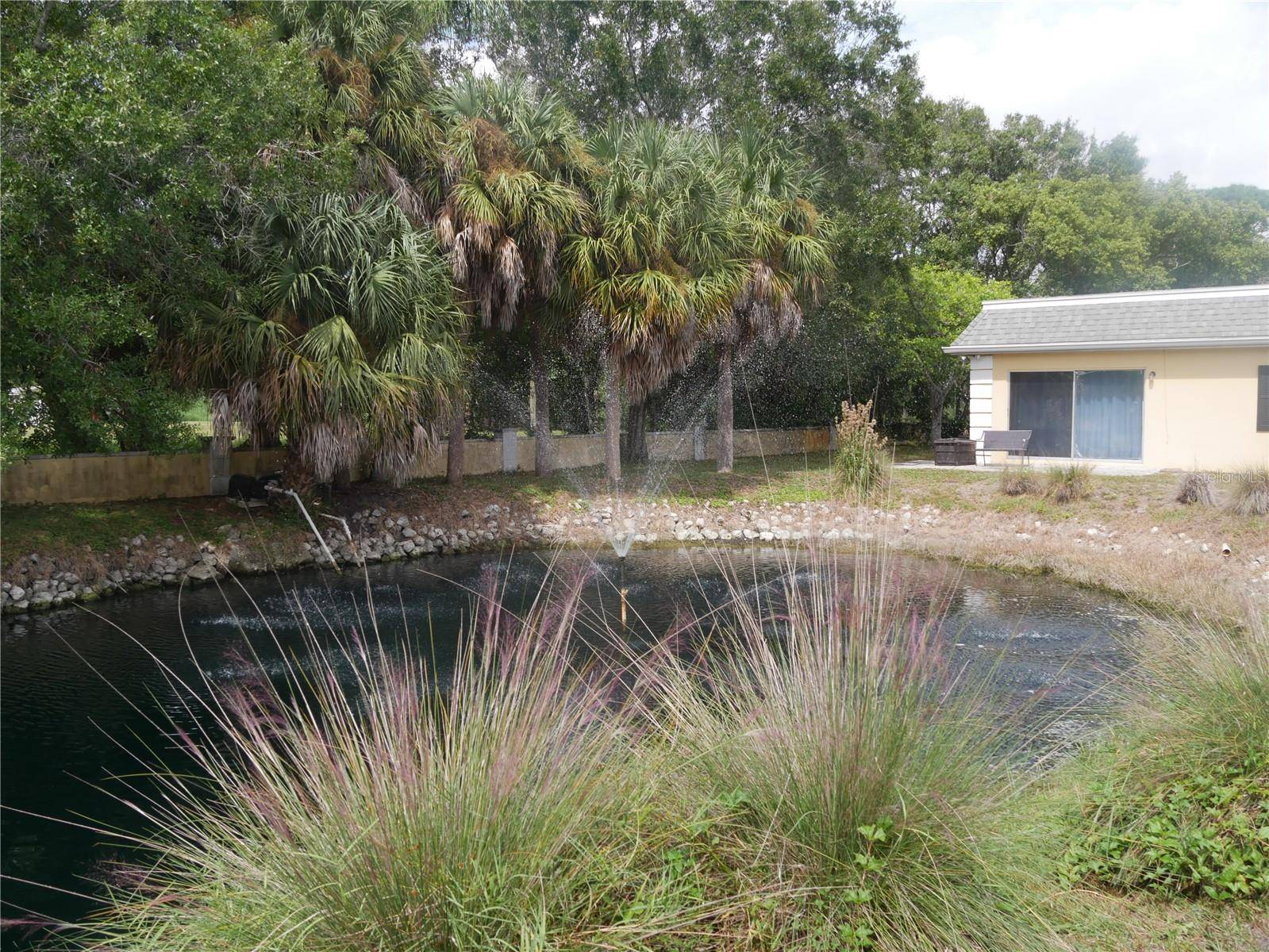 2411 ASPINWALL ST #2411, Sarasota, FL 34237