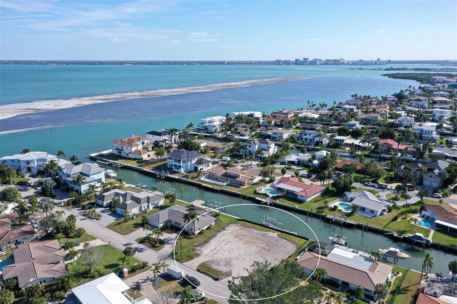536 GUNWALE LN, Longboat Key, FL 34228