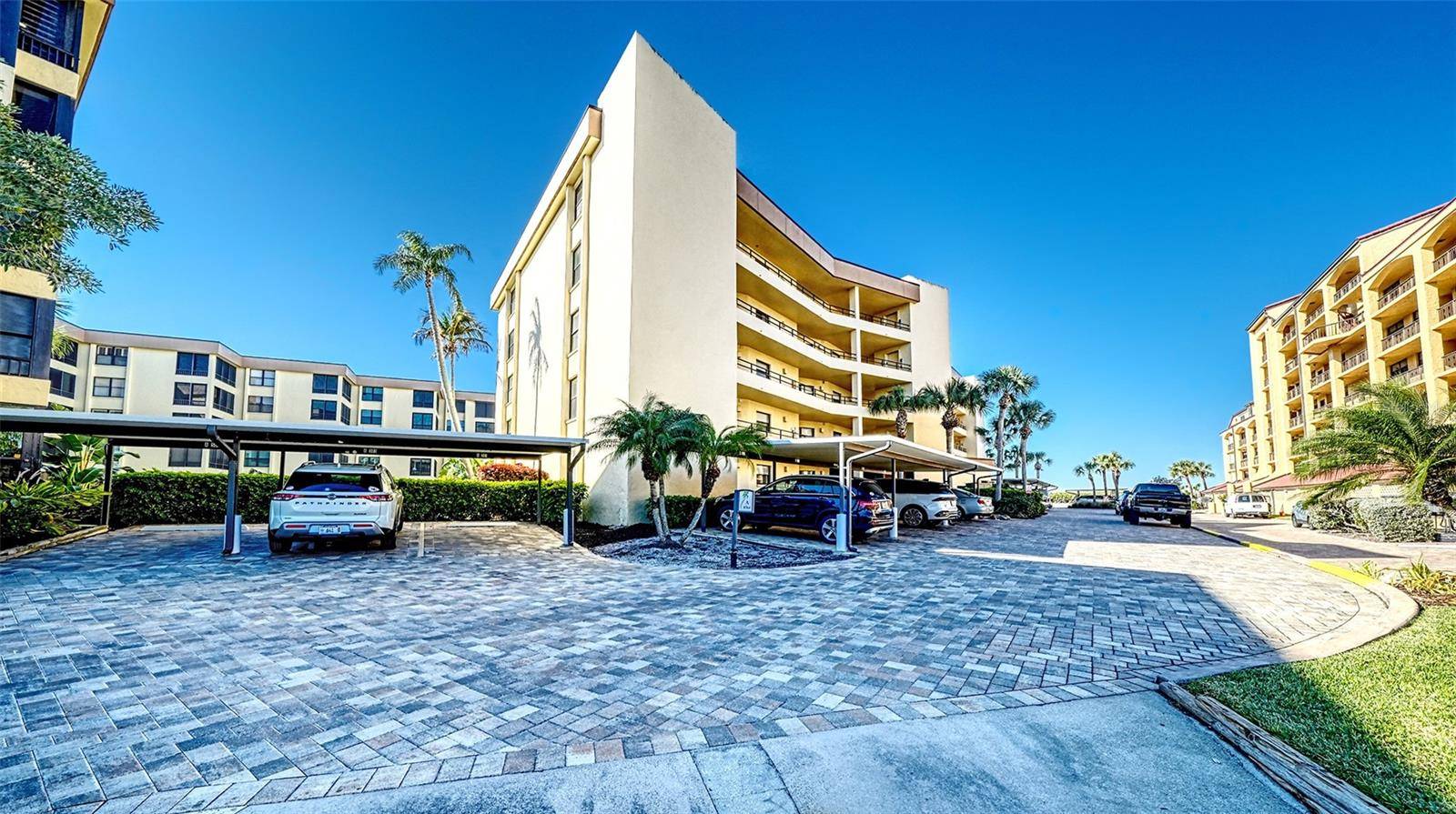 8764 MIDNIGHT PASS RD #A306, Sarasota, FL 34242
