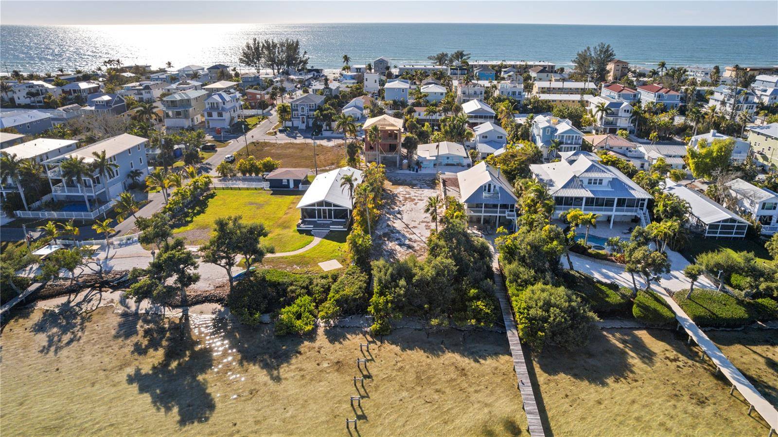 2306 CANASTA DR, Bradenton Beach, FL 34217