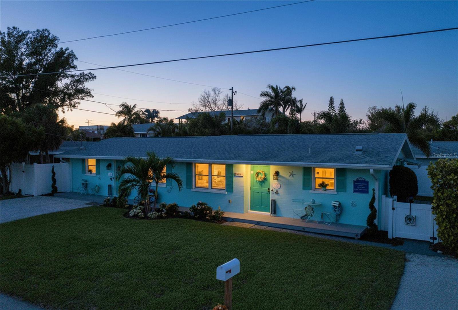 304 29TH ST #A, Holmes Beach, FL 34217