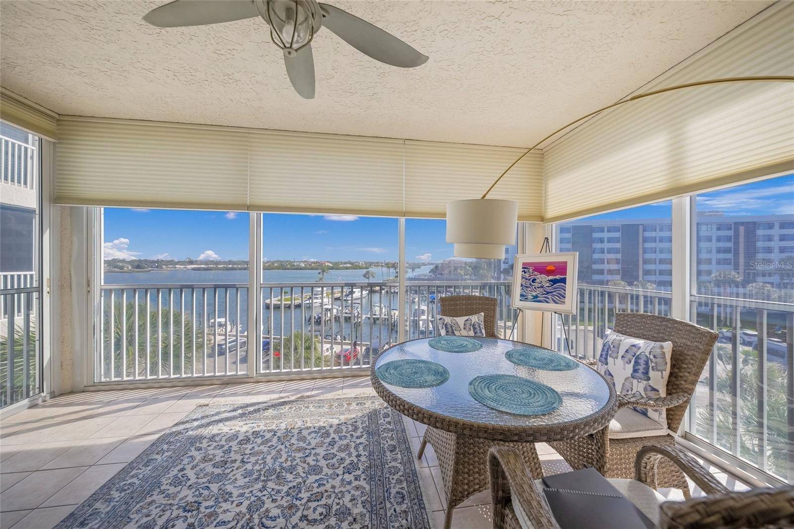 1260 DOLPHIN BAY WAY #403, Sarasota, FL 34242