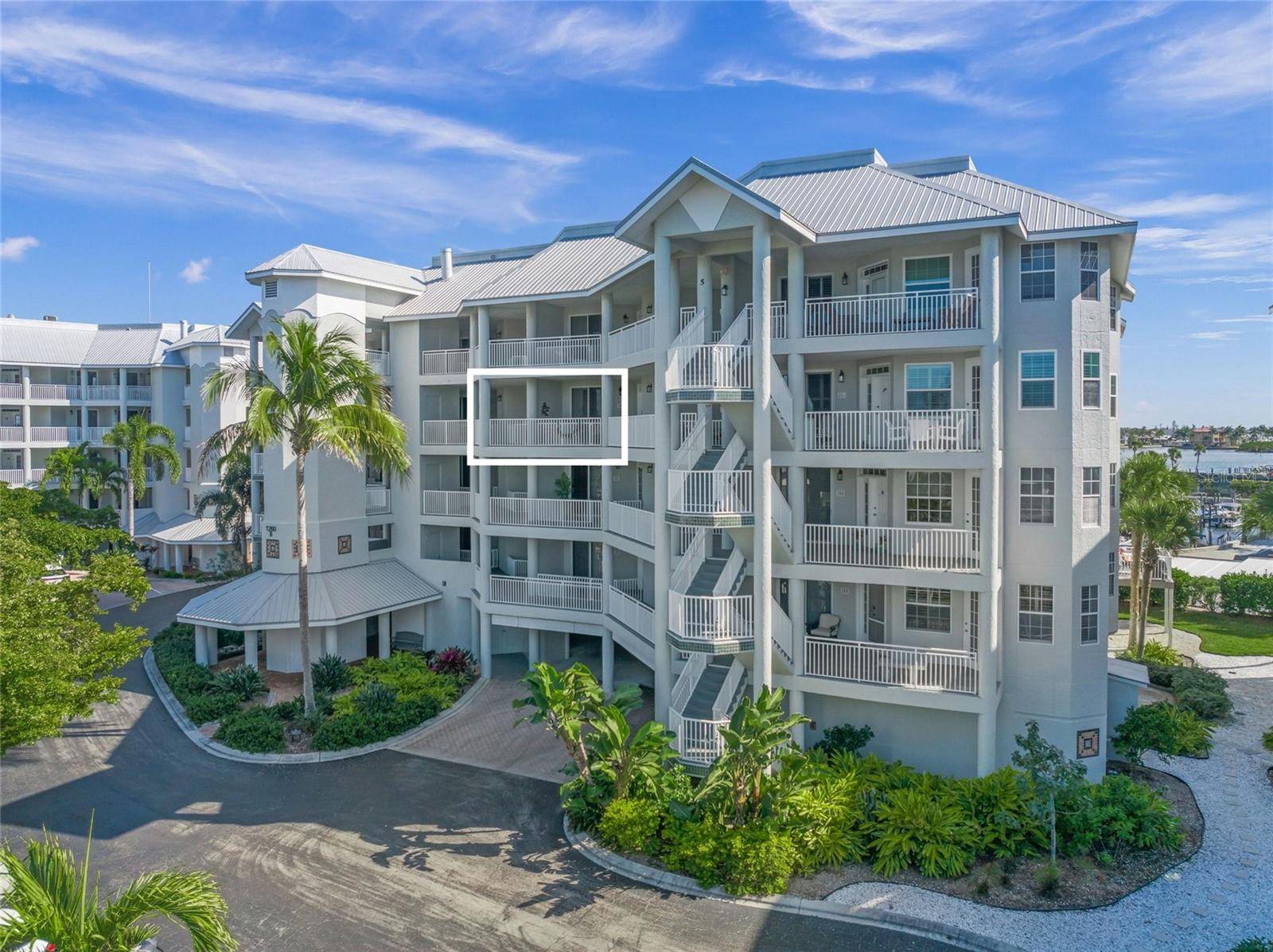 1260 DOLPHIN BAY WAY #403, Sarasota, FL 34242