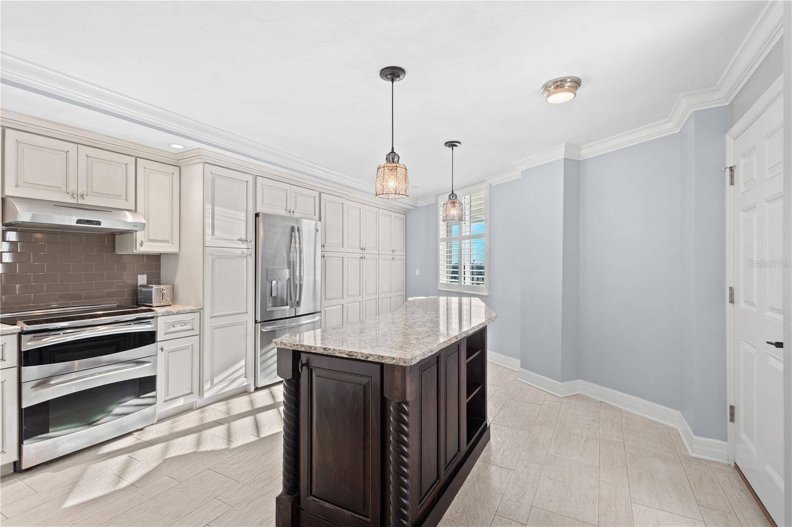 5880 MIDNIGHT PASS RD #804, Sarasota, FL 34242
