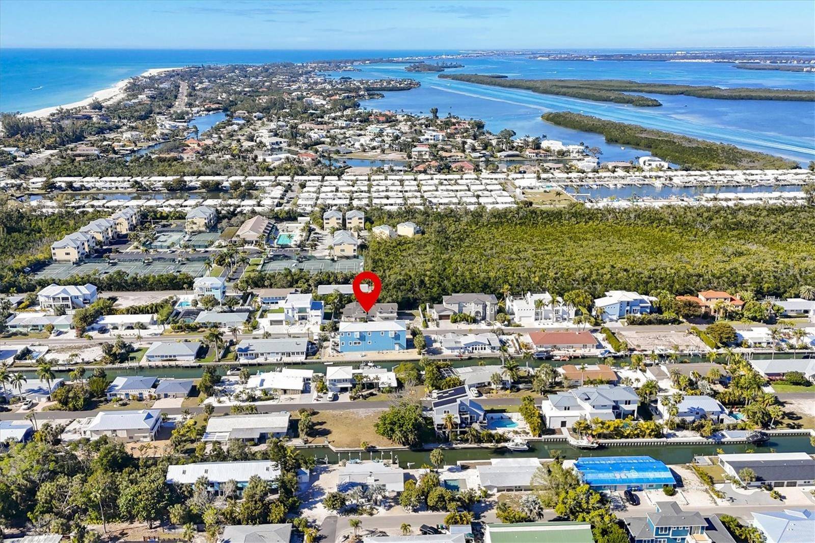 651 JUNGLE QUEEN WAY, Longboat Key, FL 34228