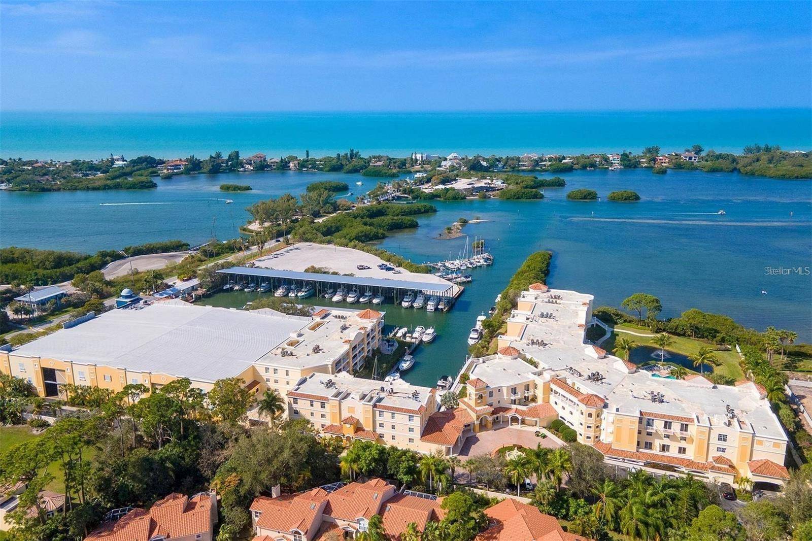 570 BLACKBURN POINT RD #26, Osprey, FL 34229