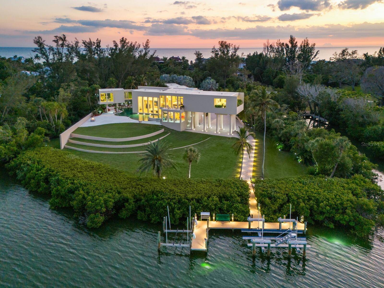 6610 GULF OF MEXICO DR, Longboat Key, FL 34228