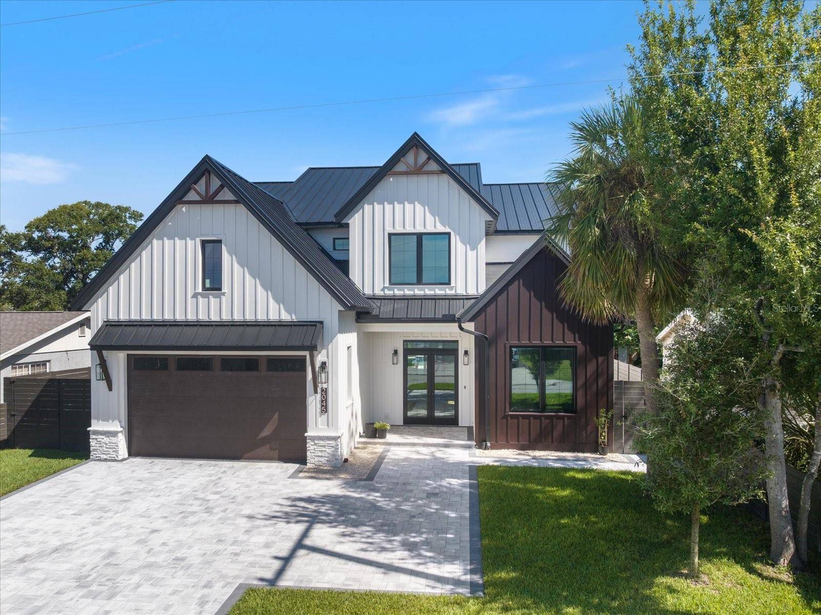 2045 GOLDENROD ST, Sarasota, FL 34239