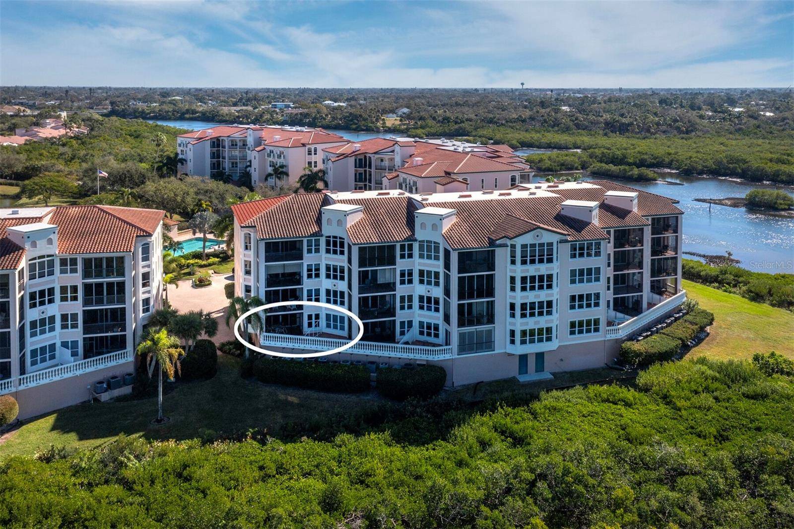 5430 EAGLES POINT CIR #105, Sarasota, FL 34231