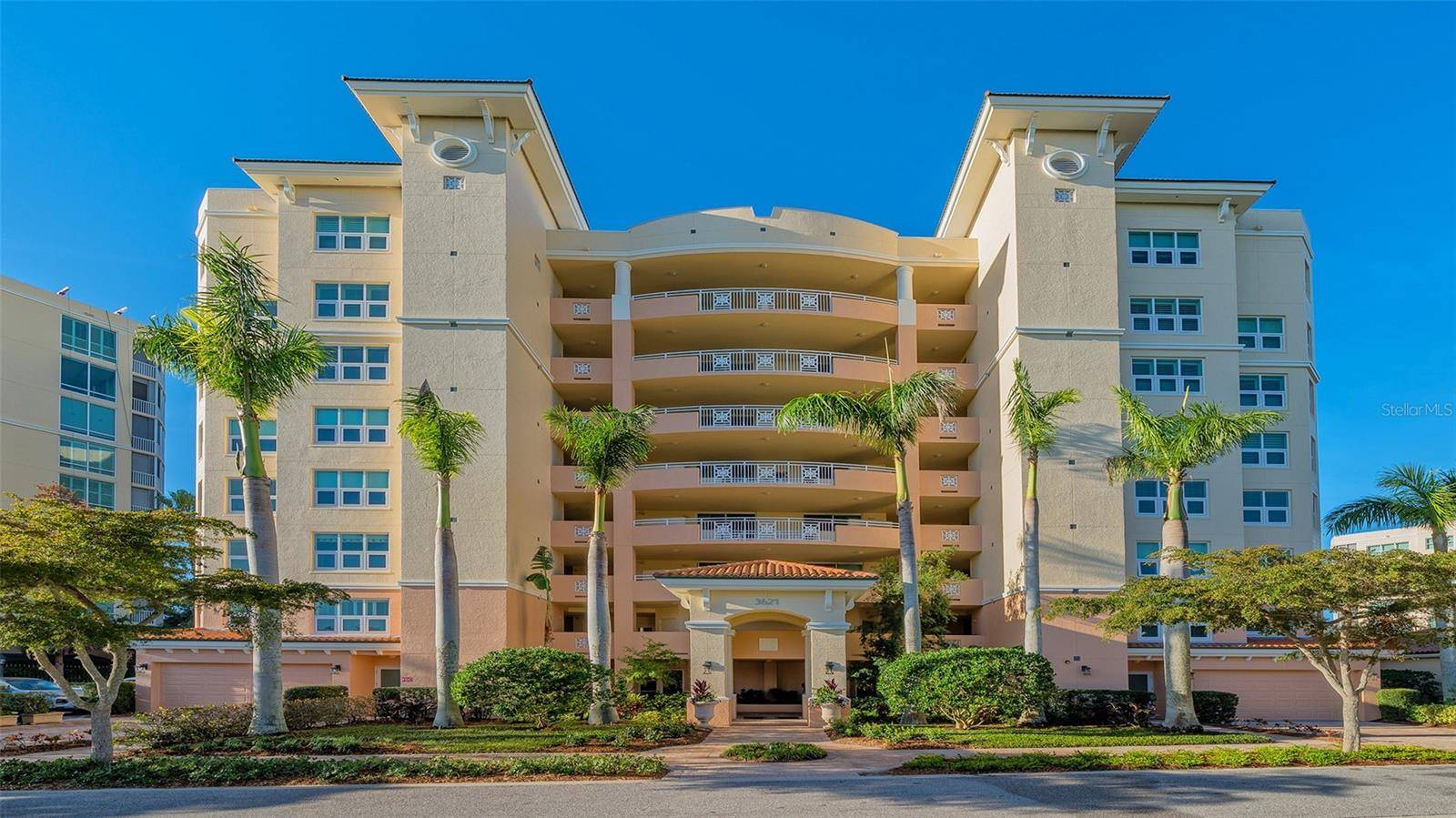 3621 N POINT RD #301, Osprey, FL 34229