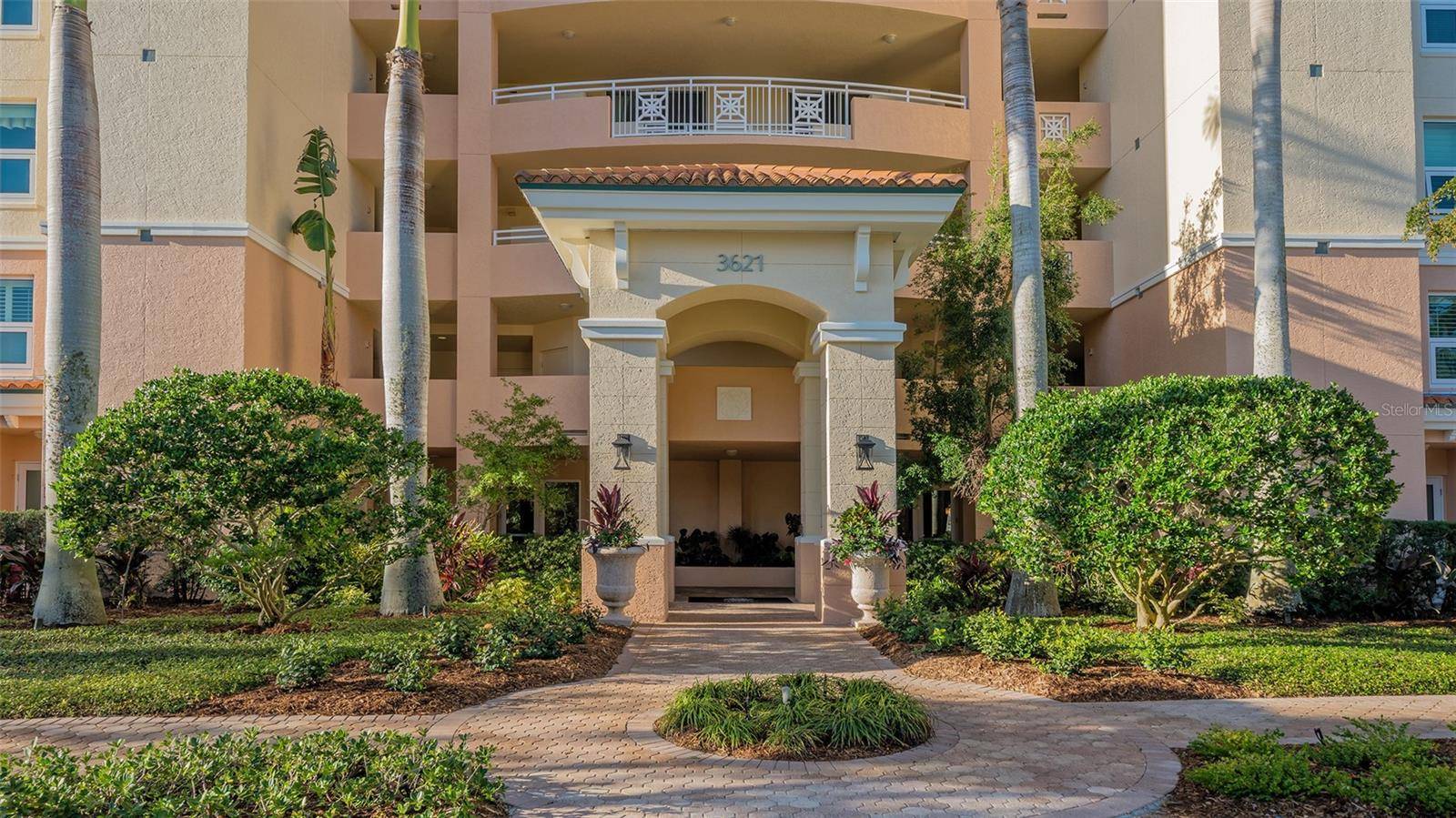 3621 N POINT RD #301, Osprey, FL 34229
