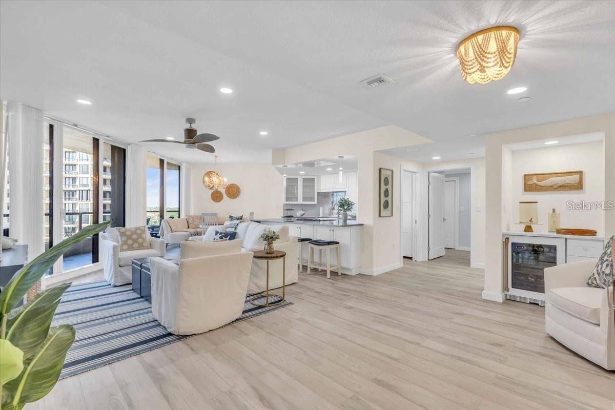 1211 GULF OF MEXICO DR #403, Longboat Key, FL 34228