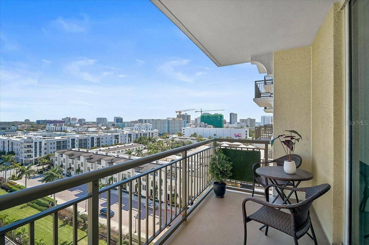 800 N TAMIAMI TRL #910, Sarasota, FL 34236