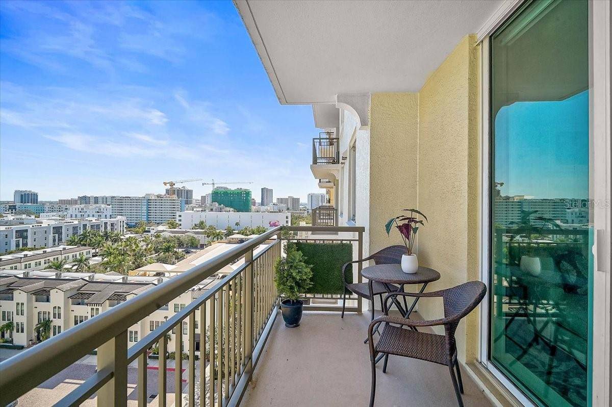 800 N TAMIAMI TRL #910, Sarasota, FL 34236