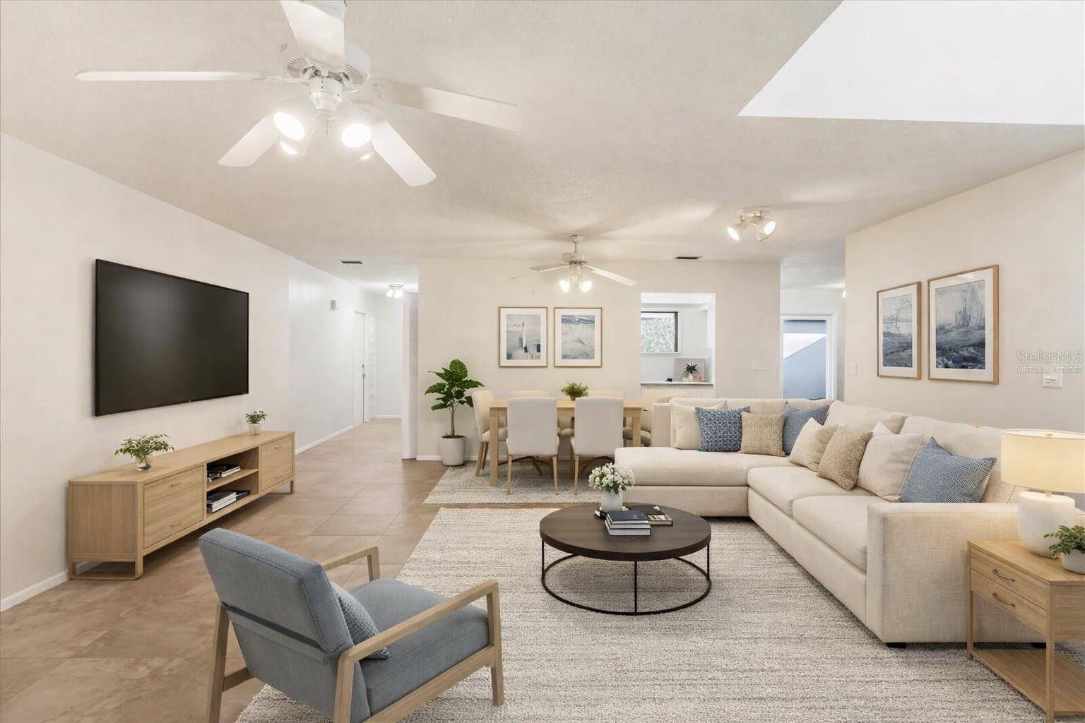3820 GLEN OAKS MANOR DR, Sarasota, FL 34232