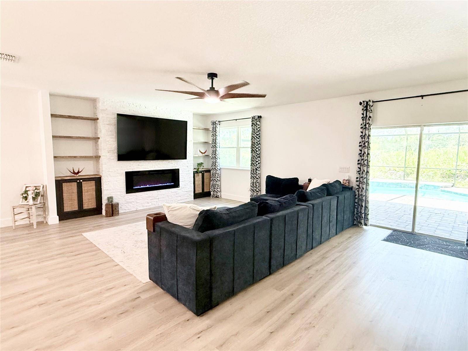 9219 CANNA ST, Port Charlotte, FL 33981
