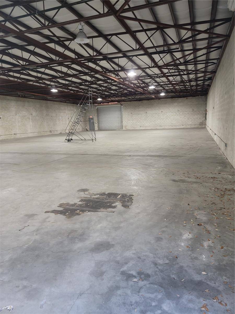 737 COMMERCE DR, Venice, FL 34292