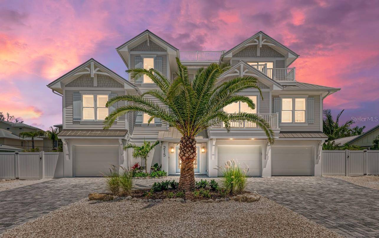 215 83RD ST, Holmes Beach, FL 34217