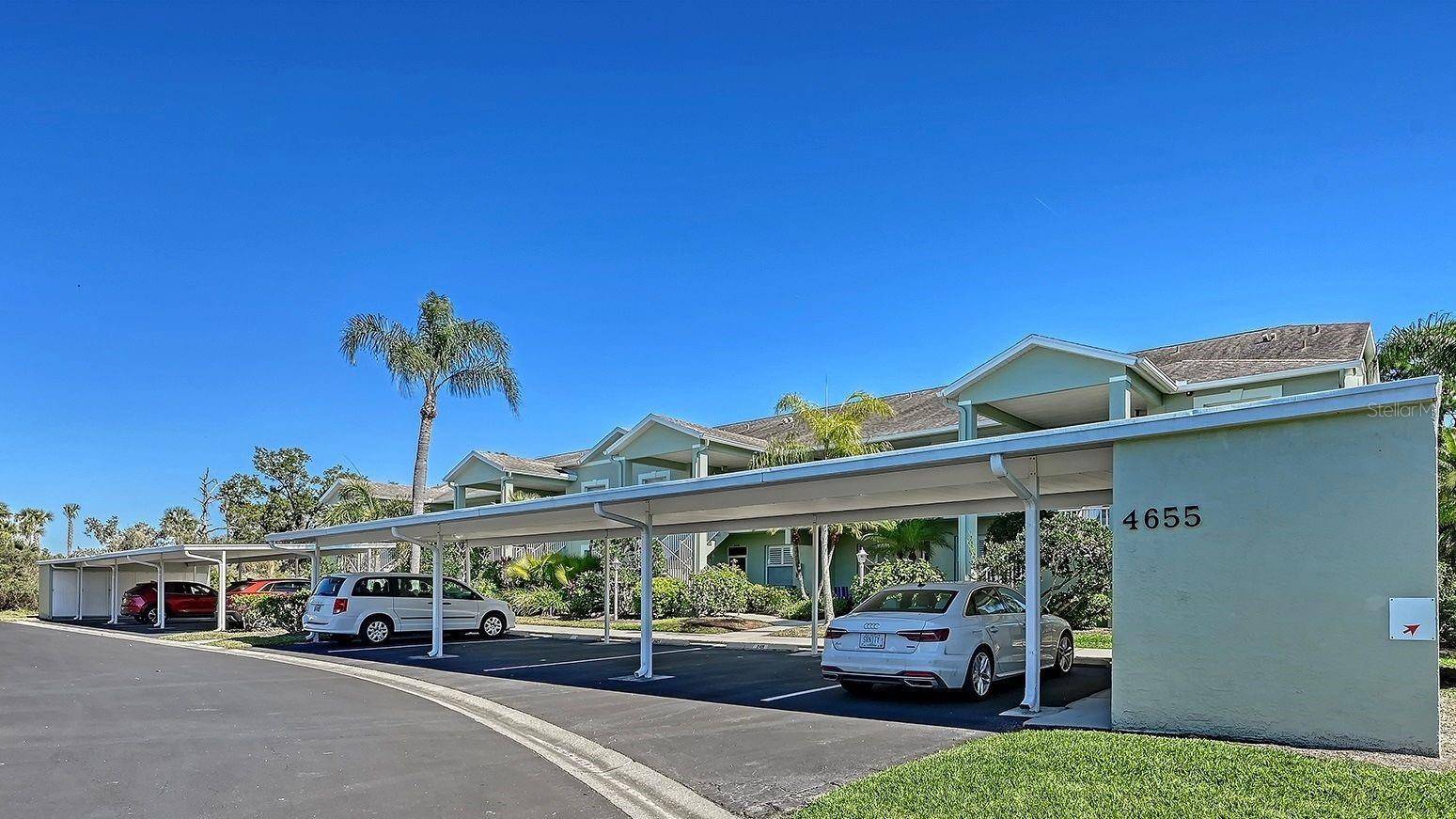 4655 TOWER HILL LN #2422, Sarasota, FL 34238