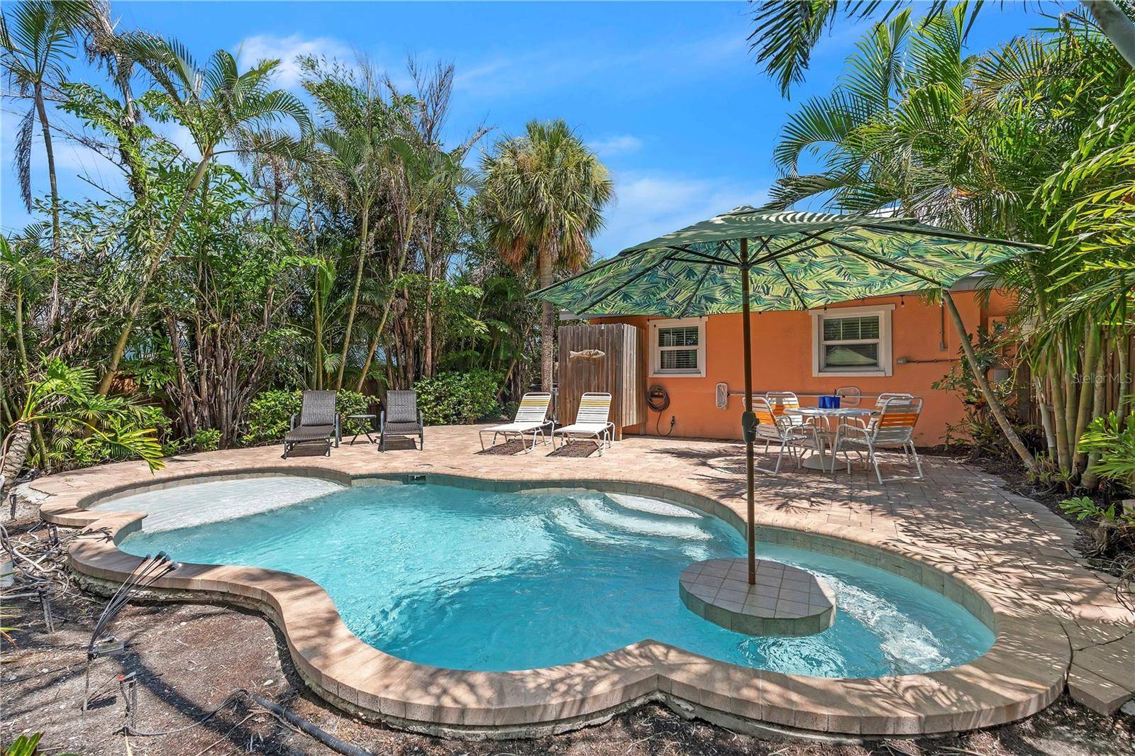 205 PEACOCK LN #A, Holmes Beach, FL 34217